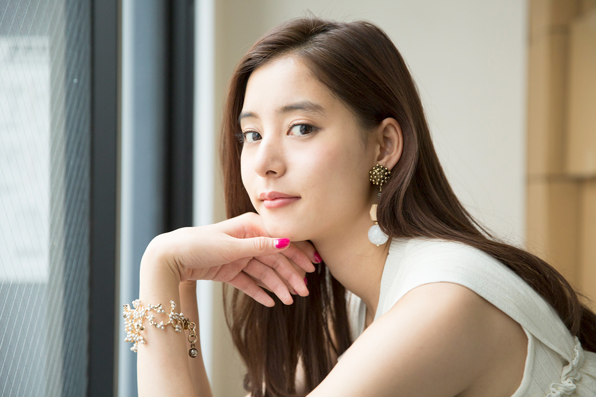 �l�C,����,�^�����g,���D,2017,2016