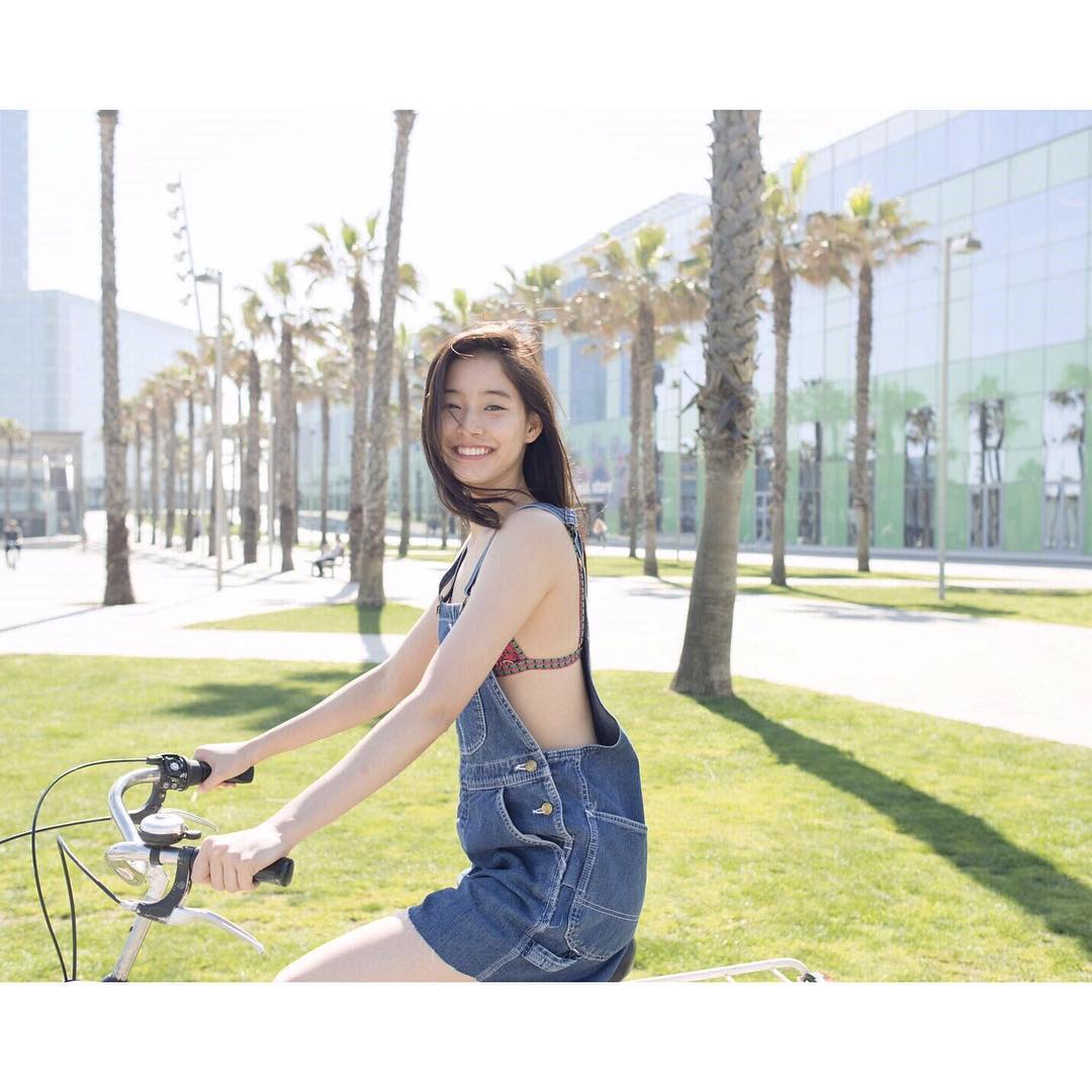 �l�C,����,�^�����g,���D,2017,2016