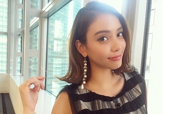 �l�C,����,�^�����g,���D,2017,2016