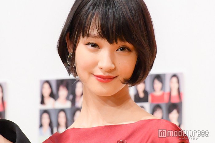 �l�C,����,�^�����g,���D,2017,2016