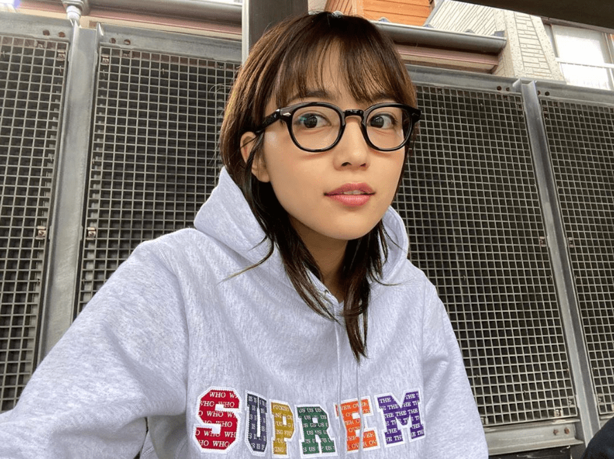 �l�C,����,�^�����g,���D,�A�C�h��,2018,2017