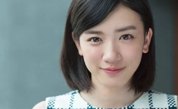 �l�C,����,�^�����g,���D,�A�C�h��,2018,2017