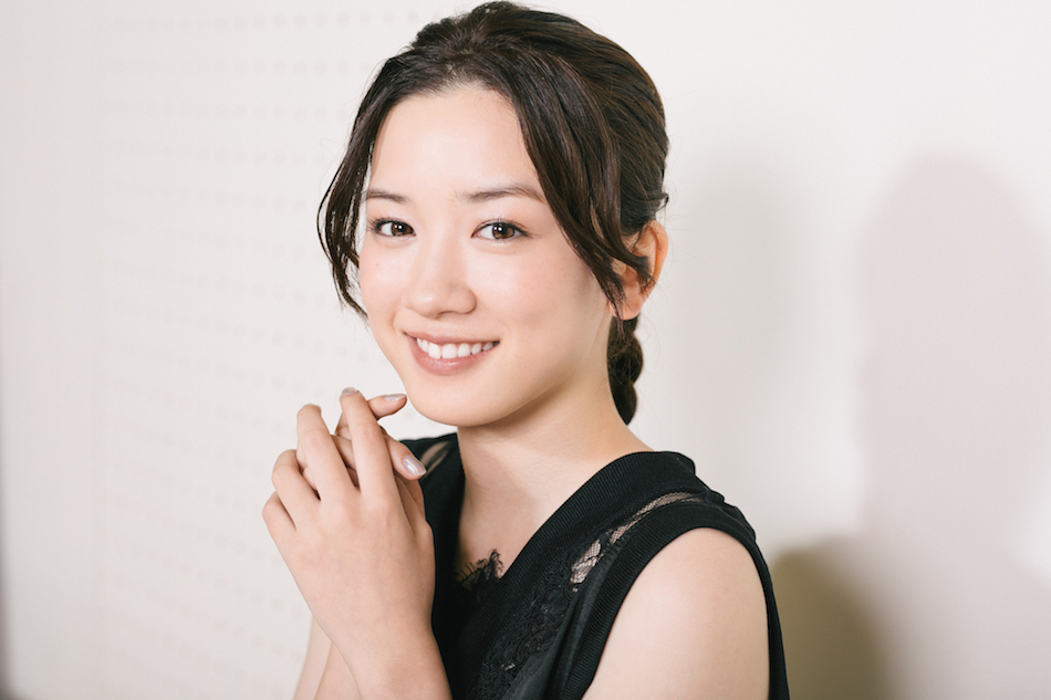 �l�C,����,�^�����g,���D,�A�C�h��,2018,2017