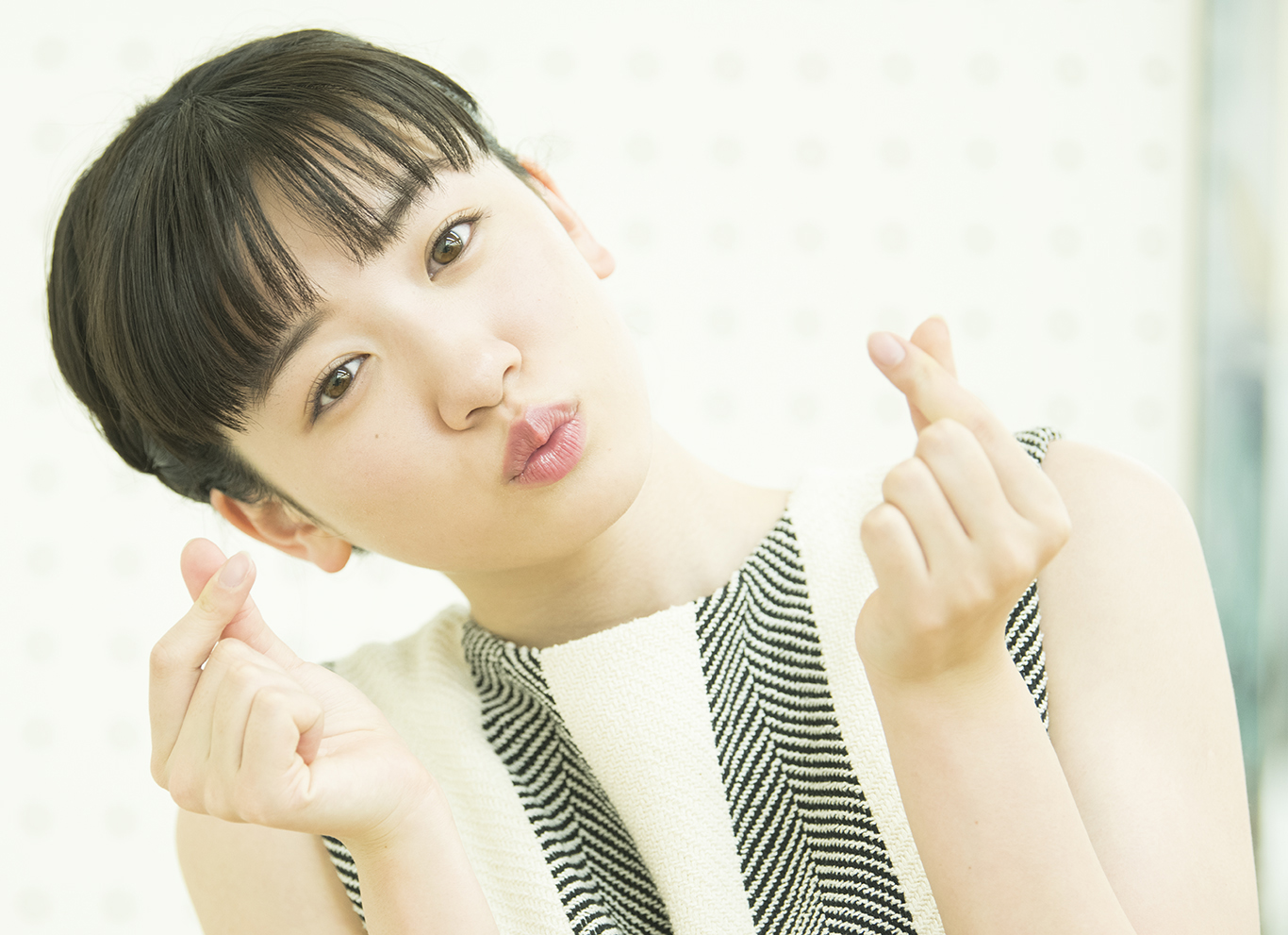 �l�C,����,�^�����g,���D,�A�C�h��,2018,2017