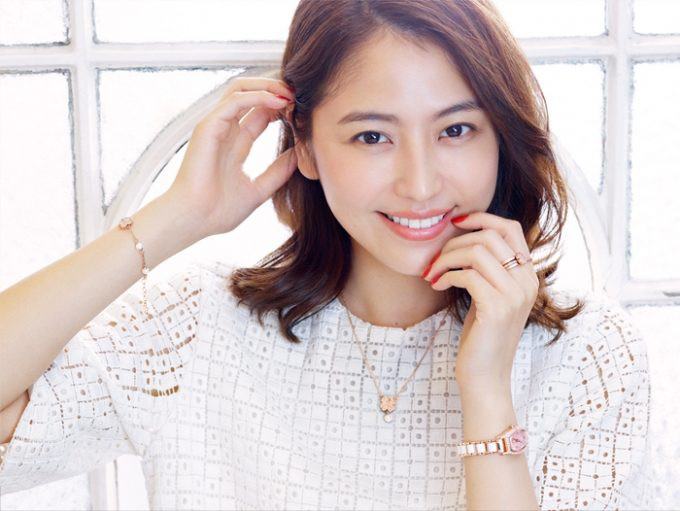 �l�C,����,�^�����g,���D,�A�C�h��,2022,2021