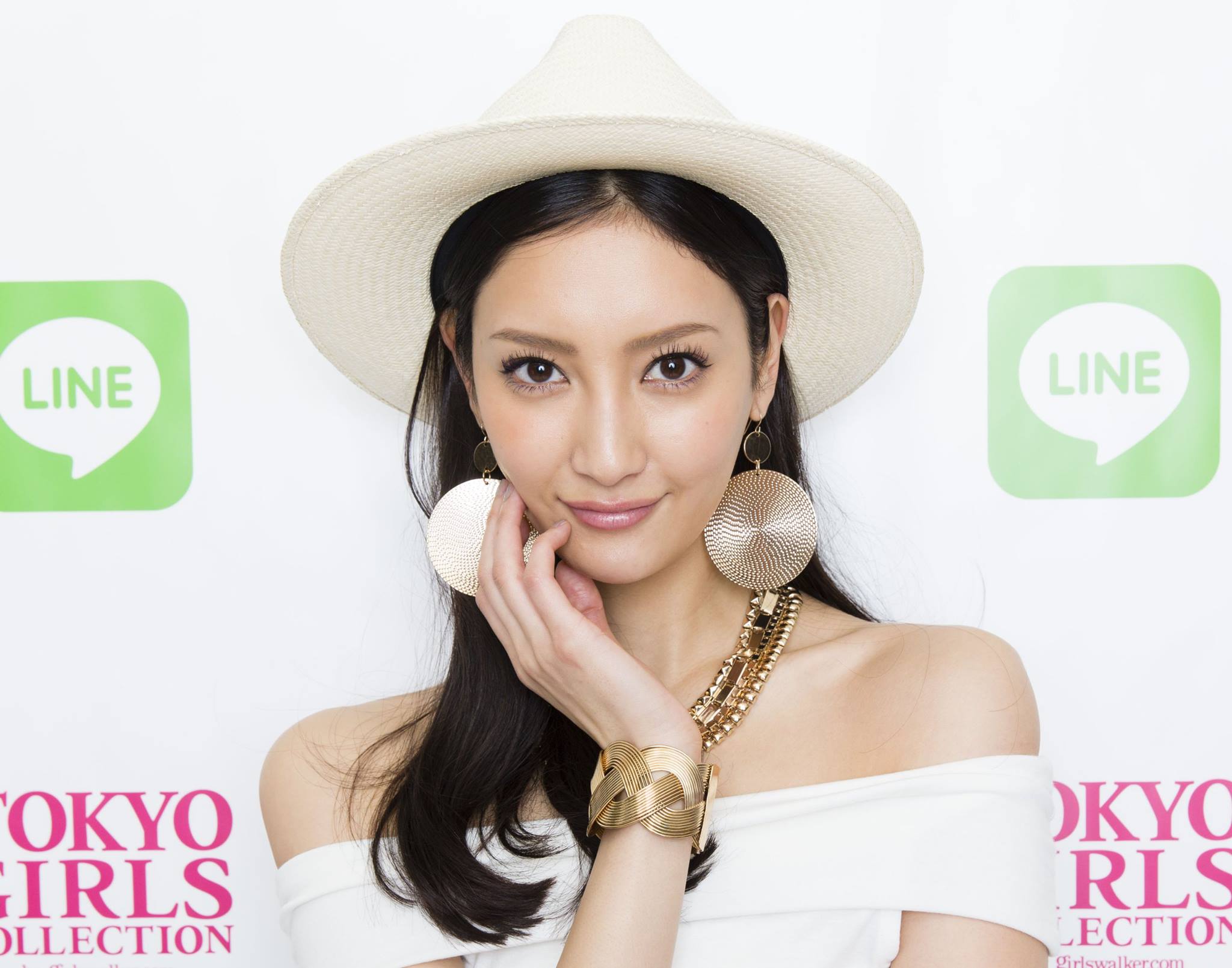 �l�C,����,�^�����g,���D,2017,2016