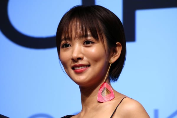 �l�C,����,�^�����g,���D,2017,2016